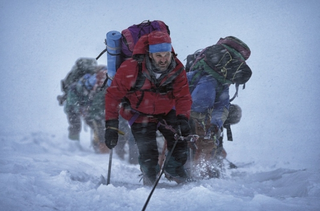 Кадр из фильма "Эверест"