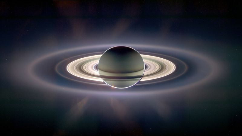 В 2016 году Стрельцы прочувствуют на себе силу негативного влияния Сатурна. Но не стоит отчаиваться! После всех несчастий, Сатурн непременно вознаградит стрельцов мудростью