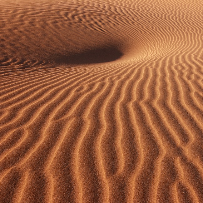 Зыбучие пески упоминаются во многих литературных произведениях