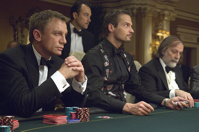Тот, кто считает что в покере главное "покерфейс" и удача – дилетанты. 