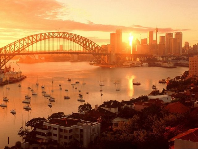 Австралия считается шестой по величине и третья по уровню жизни страна.