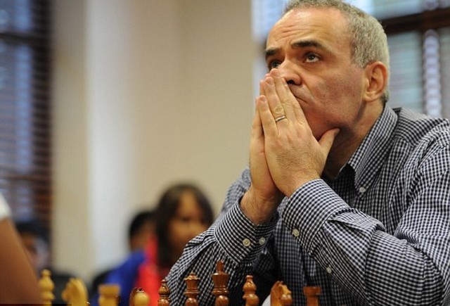 Гарри Каспаров - многократный чемпион по шахматам