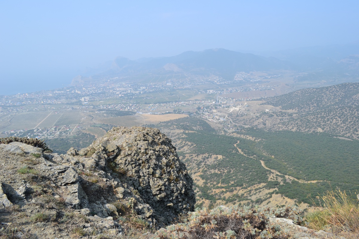 Вид с вершины горы Св. Георгий