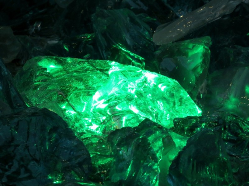 Изумруд - камень зеленого цвета