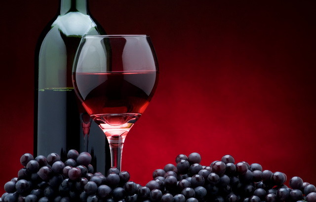 Бокал вина не даст шанса холестериновым бляшкам