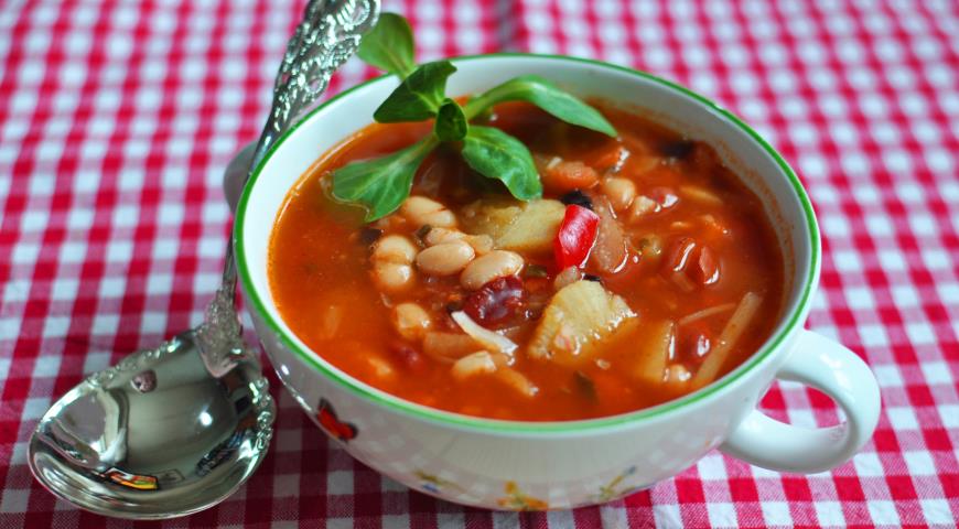 Суп Фасолада - сытный и вкусный