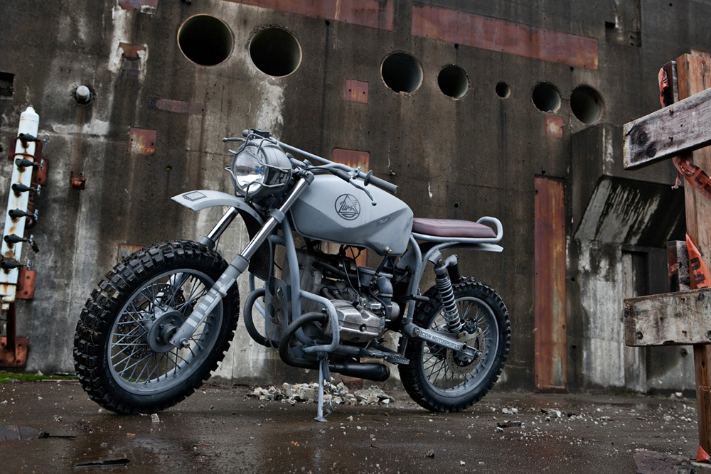 Мотоцикл ICON 1000 Quartermaster построен на базе хорошо знакомой российским мотоциклистам продукции Ирбитского мотоциклетного завода.